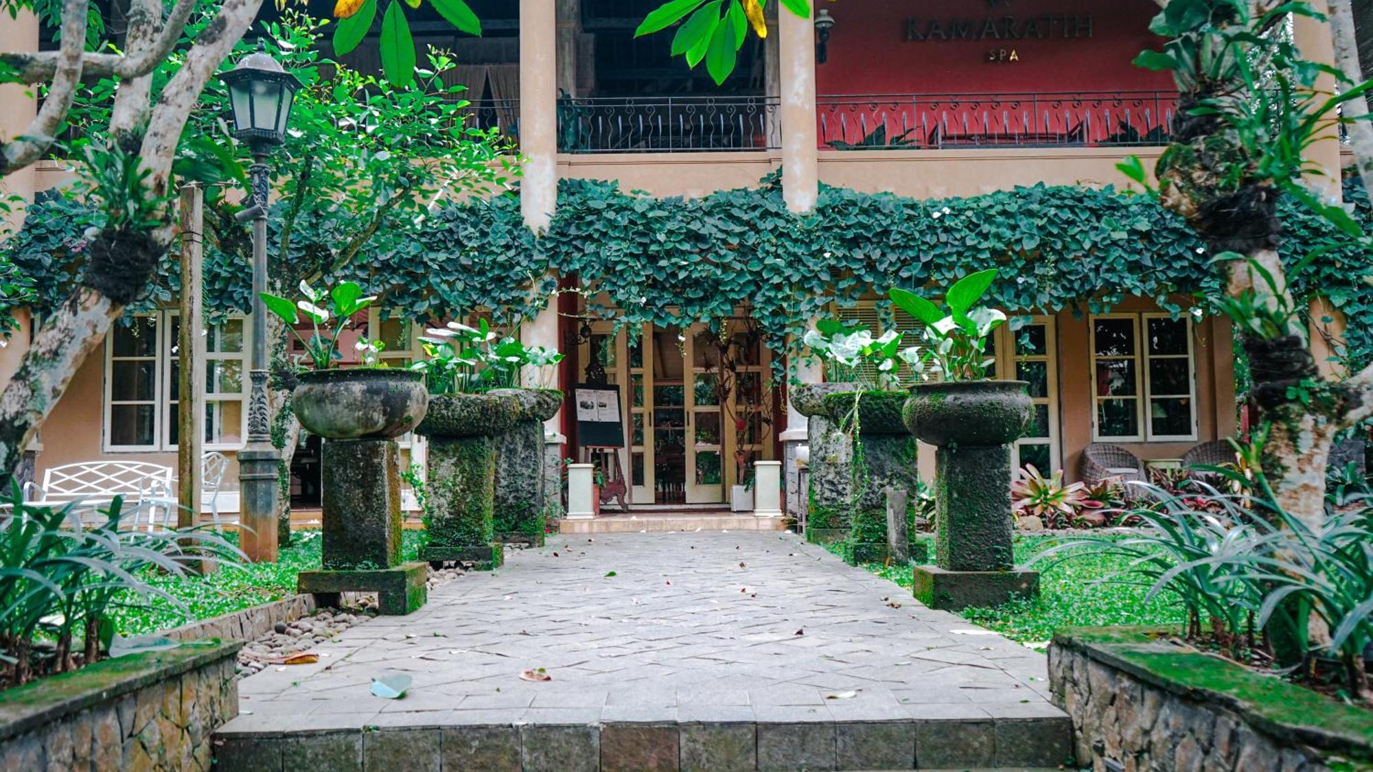 Kayu Arum Resort Salatiga Esterno foto