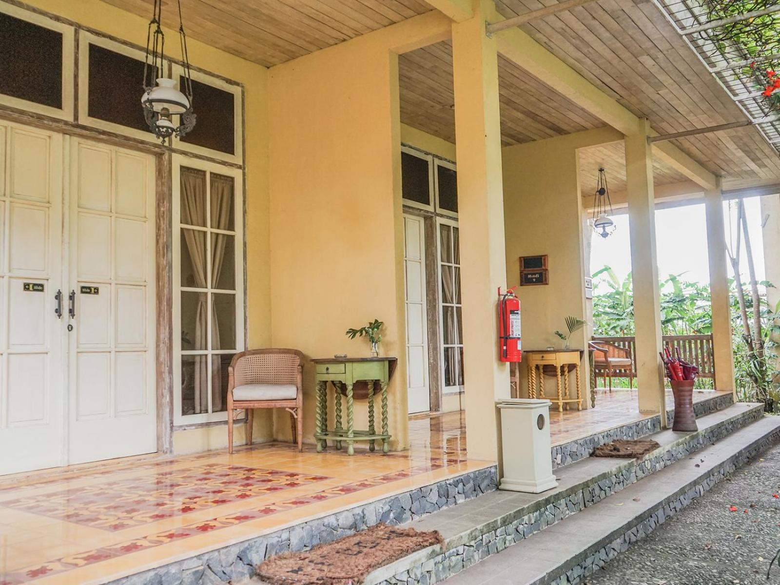 Kayu Arum Resort Salatiga Esterno foto